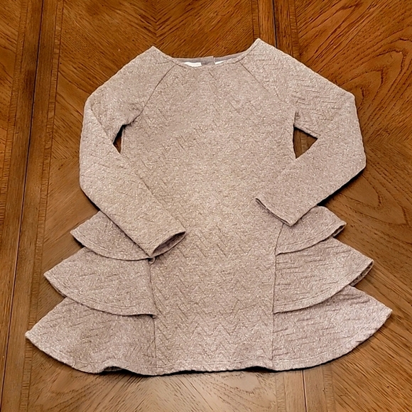 Cat & Jack Other - Cat & Jack girls tiered ruffle dress size 6